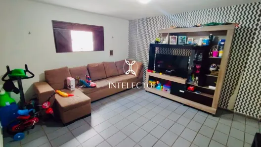 Casa com 4 Quartos à venda, 237m² no Dix-Sept Rosado, Natal