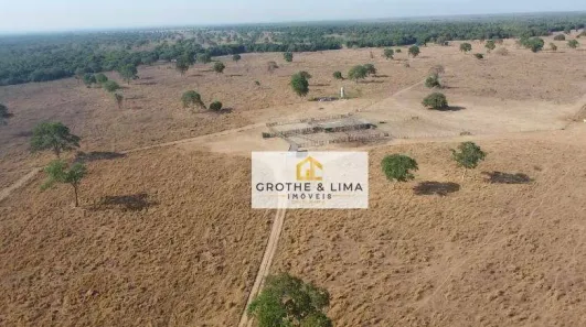 Fazenda/Sítio com 10 Quartos à venda, 900m² no Centro, Cocalinho