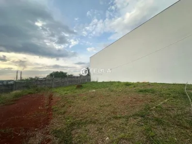 Lote/Terreno à venda, 370m² no Vila Santa Maria, Americana