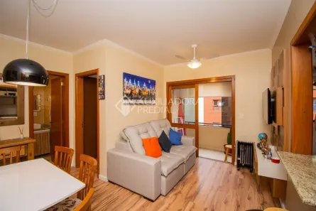 Apartamento com 1 Quarto para alugar, 40m² no Petrópolis, Porto Alegre