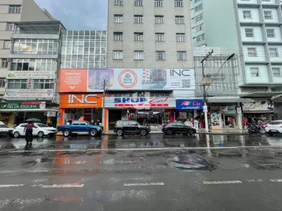 Ponto Comercial para alugar, 200m² no Centro, Juiz de Fora
