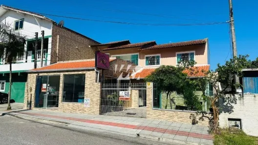 Casa com 2 Quartos à venda, 343m² no Madri, Palhoça