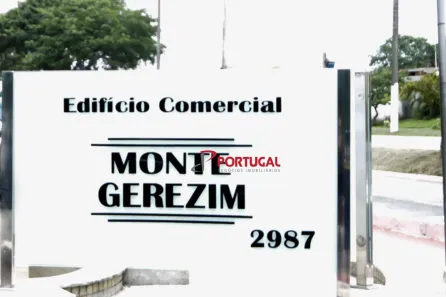 Sala Comercial para alugar, 35m² no Cavaleiros, Macaé