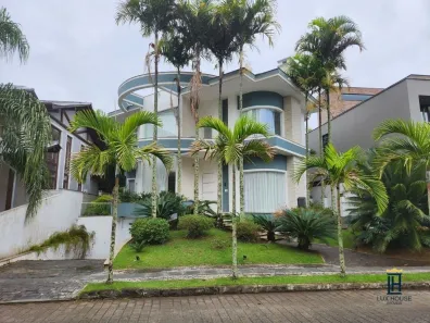 Casa com 5 Quartos para alugar, 600m² no Jurerê, Florianópolis