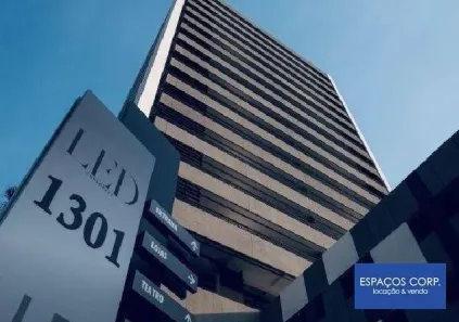 Prédio Comercial à venda, 2300m² no Várzea da Barra Funda, São Paulo