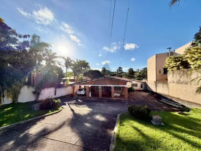 Fazenda/Sítio com 5 Quartos à venda, 375m² no Jardim Fogaça, Itapetininga