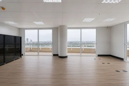 Sala Comercial à venda, 128m² no Jardim Higienópolis, Londrina