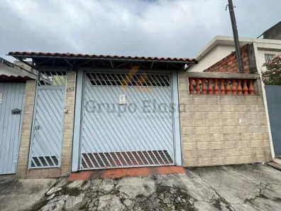 Sobrado com 4 Quartos à venda, 236m² no Jardim Ângela, Embu das Artes