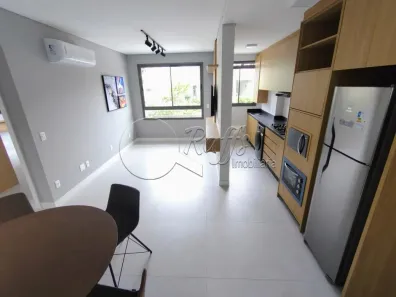 Apartamento com 2 Quartos para alugar, 62m² no Carvoeira, Florianópolis