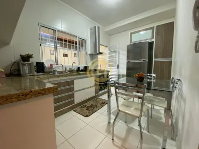 Casa de Condomínio com 2 Quartos à venda, 73m² no Jardim Califórnia, Jacareí