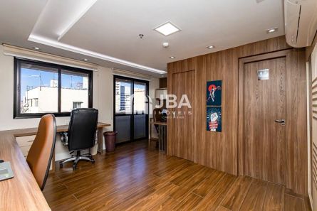 Imóvel Comercial à venda, 29m² no Centro, Curitiba