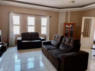 Casa com 4 Quartos à venda, 261m² no Betel, Paulínia