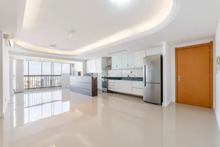 Apartamento com 2 Quartos à venda, 86m² no Três Figueiras, Porto Alegre