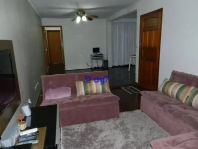 Casa com 5 Quartos à venda, 240m² no Jardim Peri Peri, São Paulo
