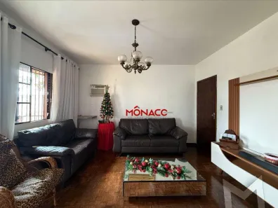 Sobrado com 3 Quartos à venda, 450m² no Bandeirantes, Londrina