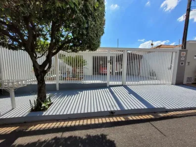 Casa com 3 Quartos à venda, 210m² no Jardim Santa Rosa II, São José do Rio Preto
