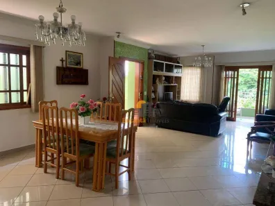 Sobrado com 4 Quartos à venda, 267m² no Cidade São Francisco, São Paulo