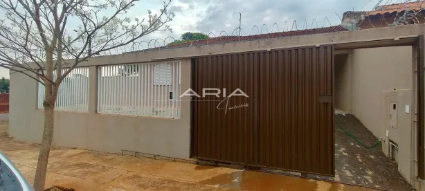 Casa com 3 Quartos à venda, 220m² no Santa Mônica, Londrina