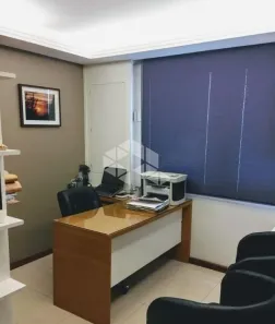 Sala Comercial à venda, 33m² no Praia de Belas, Porto Alegre