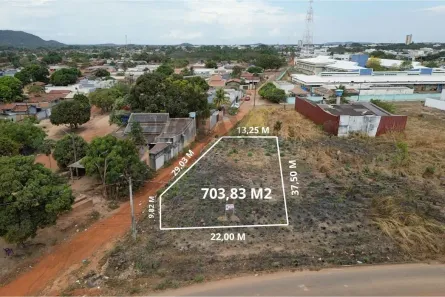 Lote/Terreno à venda, 703m² no Park dos Buritis, Redenção