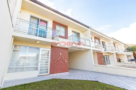 Casa de Condomínio com 3 Quartos à venda, 118m² no Santa Cândida, Curitiba