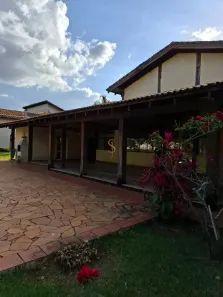 Fazenda/Sítio com 4 Quartos à venda, 572m² no Jardim Monte Carlo, Franca