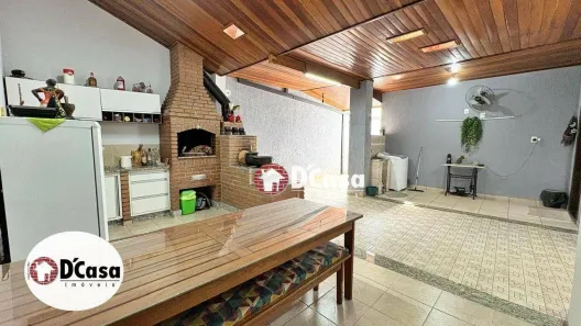 Casa com 3 Quartos à venda, 225m² no Parque Aeroporto, Taubaté