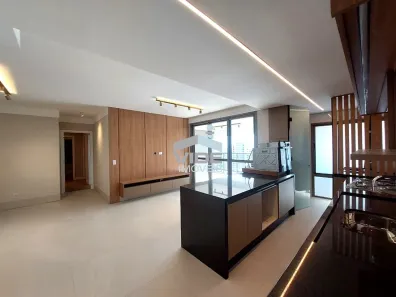 Apartamento com 3 Quartos para alugar, 117m² no Cambuí, Campinas