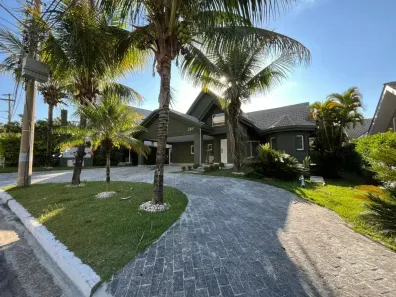 Sobrado com 4 Quartos para alugar, 507m² no Tamboré, Santana de Parnaíba