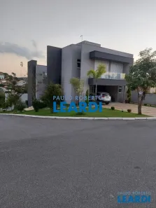 Casa de Condomínio com 3 Quartos à venda, 400m² no Arujá Lagos Residencial, Arujá
