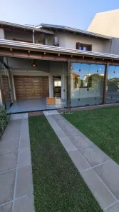Sobrado com 3 Quartos à venda, 201m² no Areias Brancas, Arroio do Sal