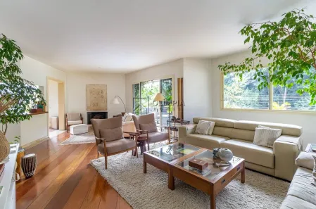 Apartamento com 3 Quartos à venda, 220m² no Jardim das Bandeiras, São Paulo
