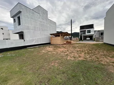 Lote/Terreno à venda, 151m² no Beira Rio, Biguaçu