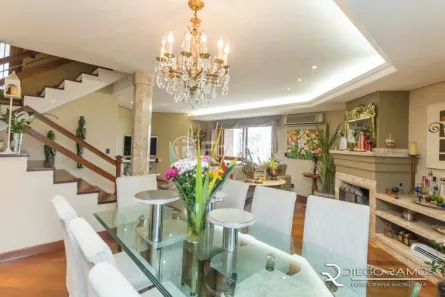 Casa de Condomínio com 6 Quartos à venda, 445m² no Três Figueiras, Porto Alegre
