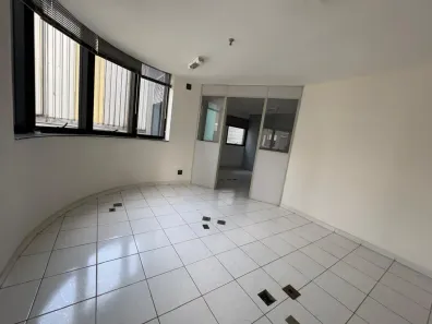 Sala Comercial para venda ou aluguel, 42m² no Indianópolis, São Paulo