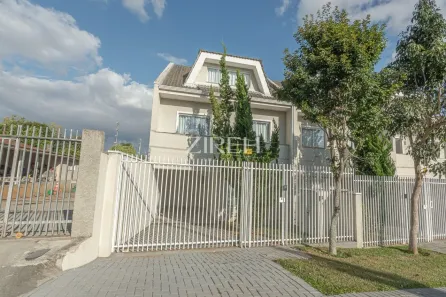 Casa com 3 Quartos à venda, 140m² no Campo Comprido, Curitiba