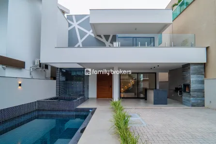 Casa com 4 Quartos à venda, 283m² no Camorim, Rio de Janeiro