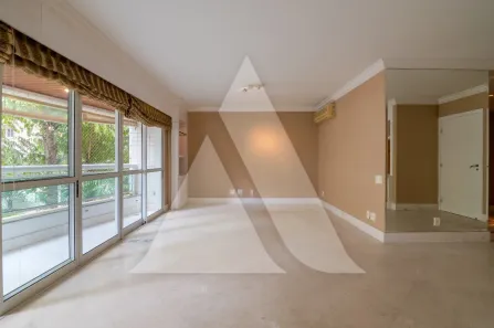 Apartamento com 3 Quartos para alugar, 190m² no Vila Nova Conceição, São Paulo