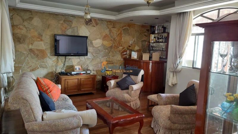 Apartamento com 4 quartos — Ipiranga, Belo Horizonte