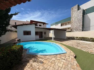 Casa com 3 Quartos para venda ou aluguel, 400m² no Capim Macio, Natal