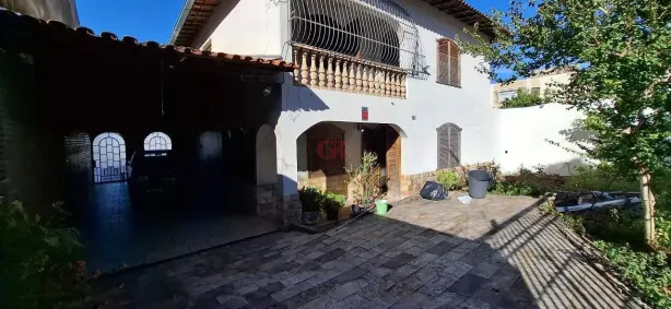 Casa com 4 Quartos à venda, 365m² no Jardim América, Belo Horizonte