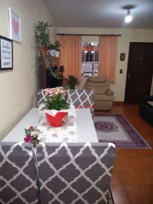 Sobrado com 2 Quartos à venda, 122m² no Jardim Santa Mena, Guarulhos