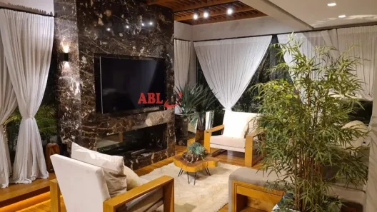 Sobrado com 4 Quartos à venda, 390m² no Distrito Industrial, Cachoeirinha
