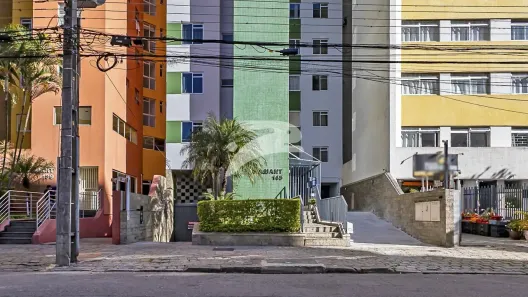 Apartamento com 1 Quarto para alugar, 28m² no Cristo Rei, Curitiba