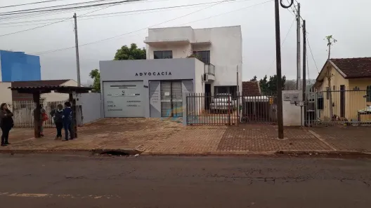 Sobrado com 3 Quartos à venda, 240m² no Santa Cruz, Cascavel
