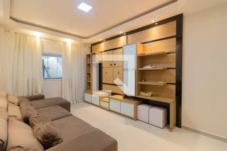 Casa com 3 Quartos para alugar, 200m² no Vila Flórida, Guarulhos