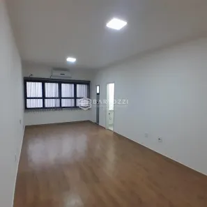 Kitnet com 1 Quarto para alugar, 30m² no Centro, São Caetano do Sul