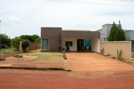 Casa de Condomínio com 3 Quartos à venda, 174m² no Lago Norte, Palmas