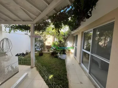 Casa de Condomínio com 4 Quartos à venda, 200m² no Tamboré, Santana de Parnaíba