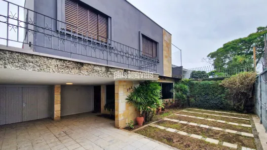 Sobrado com 4 Quartos à venda, 305m² no Granja Julieta, São Paulo